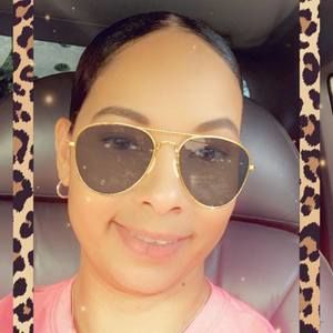 Meet your Posher, Janet